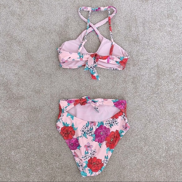 ✖️SOLD✖️ XHILARATION Pink Floral Swimsuit - Picture 2 of 9